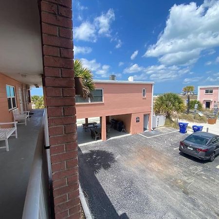 Beachfront Condo On Quiet Treasure Island- 1 Bed St. Pete Beach Εξωτερικό φωτογραφία