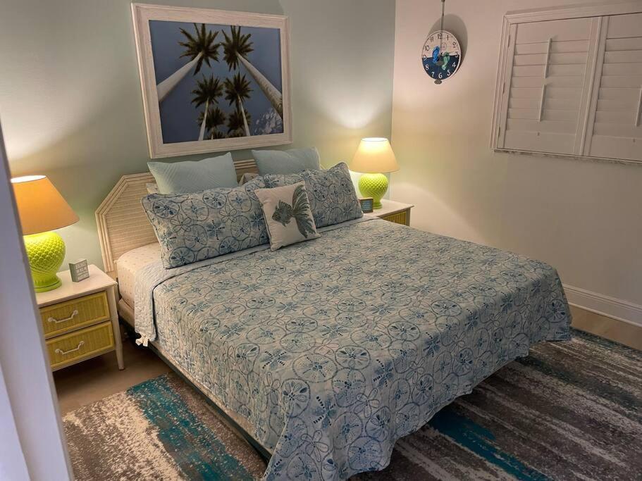Beachfront Condo On Quiet Treasure Island- 1 Bed St. Pete Beach Εξωτερικό φωτογραφία